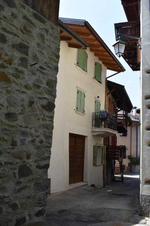 Api Tenna Apartments Glicine 1 Bagian luar foto